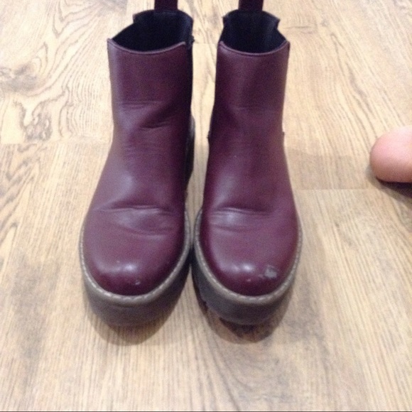 SOLD - Picture 3 of 7